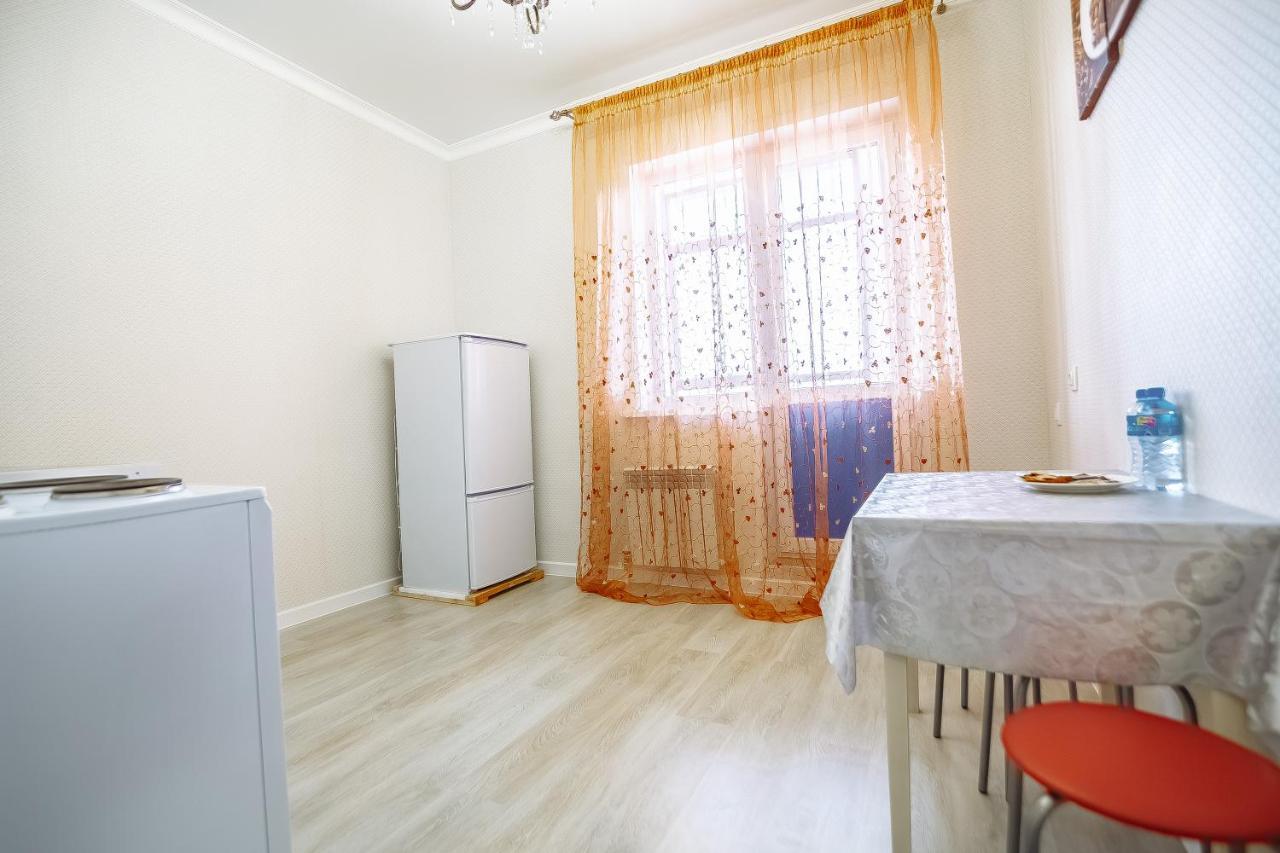 Apartment On Kabanbay Batyra Avenue 29 Астана Экстерьер фото